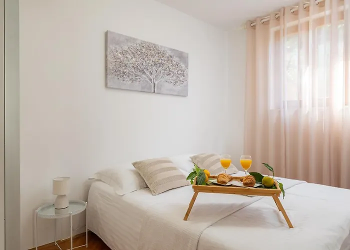 Garden Vista Apartment